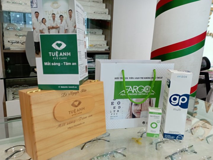 HƯỚNG DẪN CÁCH ĐEO ORTHO K CHO NGƯỜI CẬN THỊ