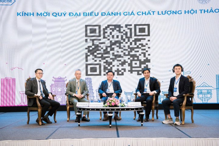 Chúc mừng TS.BS Đặng Trần Đạt được tín nhiệm giữ chức chủ tịch câu lạc bộ Dịch kính - Võng mạc Việt Nam nhiệm kỳ mới